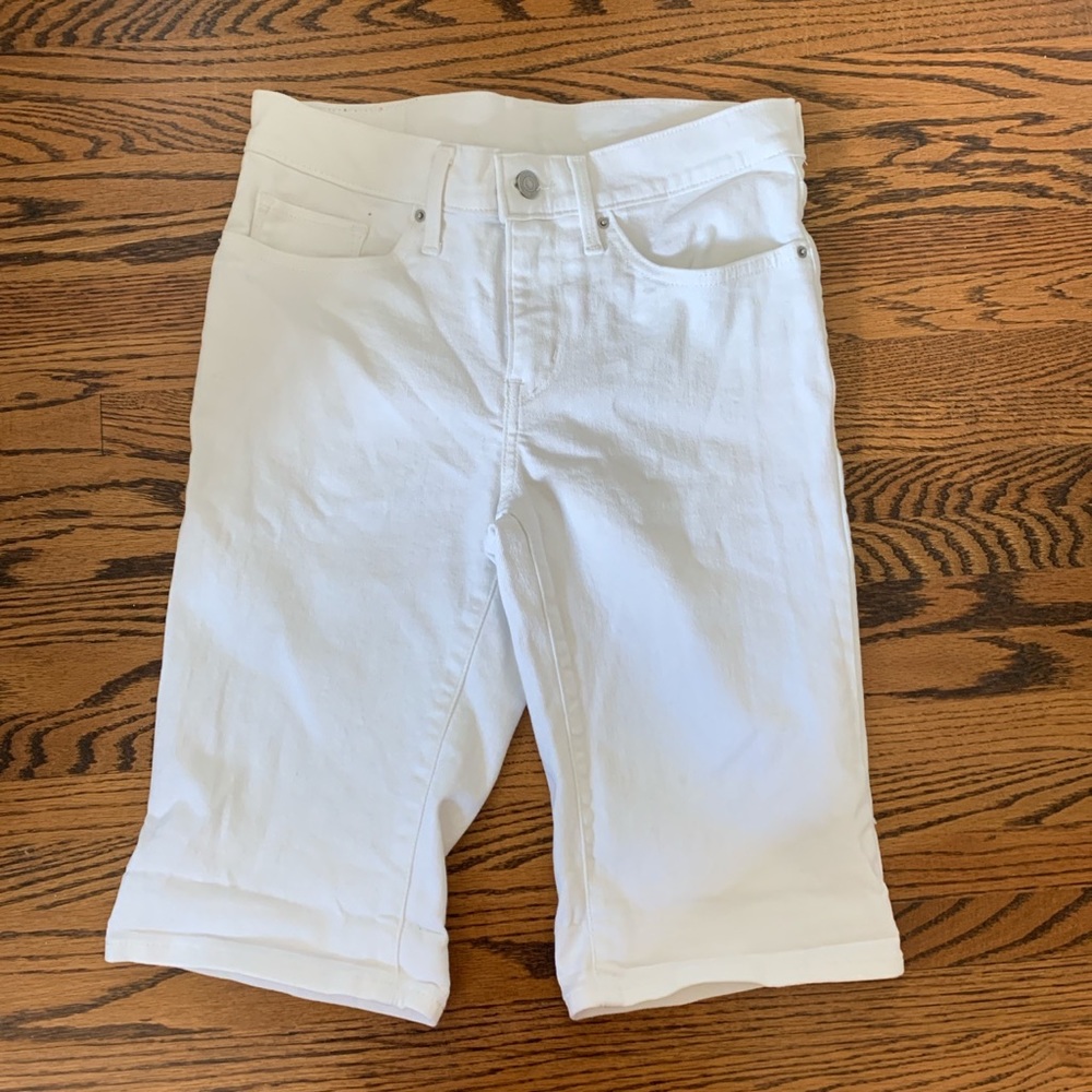 Levi’s Bermuda shorts high waisted